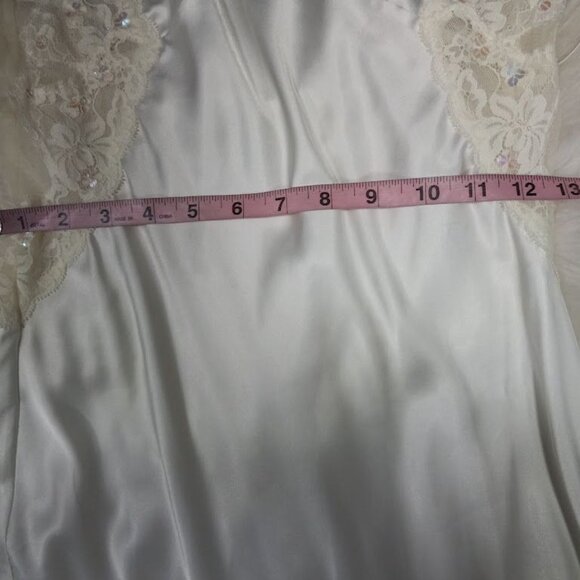 Victoria's Secret White Lace Satin Romantic Slip Nightgown Dress Women's Medium - Picture 9 of 12